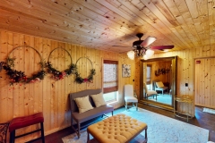 r_a_rustic-barn-07042021_130235_large_